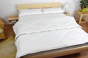Hajla - 4-seasons pure new wool duvet, 400g/m²
