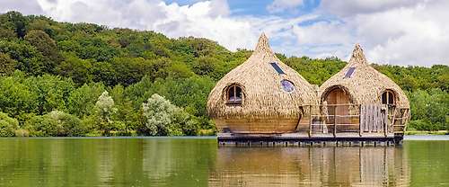 Les Cabanes des Grands Lacs – (Chassey-les-Montbozon/France)